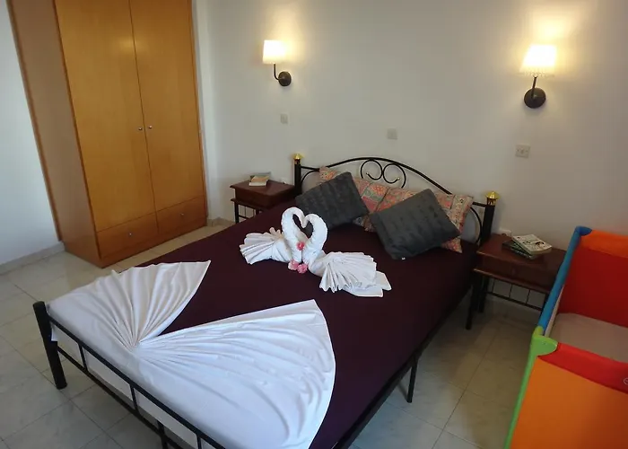 Amfi Lägenhet Kardamena (Kos)